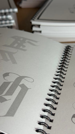 PHYSICAL BOOK(Basic to Advanced Calligraphy Book)English,Español,Italiano