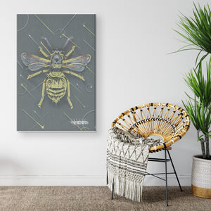 M A J E S T I C - B E E // Canvas Print